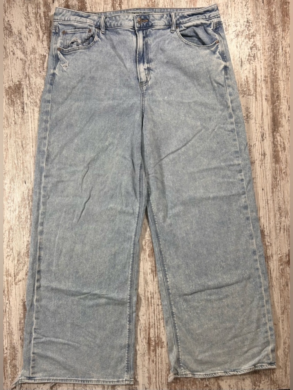 AE American Eagle Super High Rise baggy Wide Leg jeans light blue size 18 long